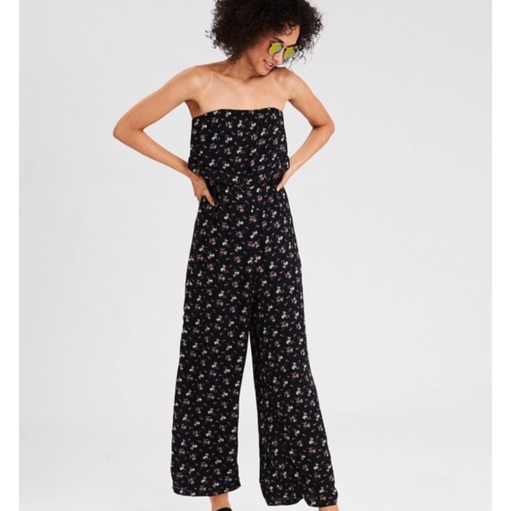 American Eagle Floral Strapless Jumpsuit Size: 00 - XS